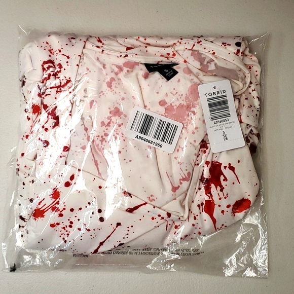 ❤️NWT VINTAGE TORRID BLOOD SPLATTER HALLOWEEN COSTUME SLASHER COSPLAY DRESS PLUS - Picture 7 of 16